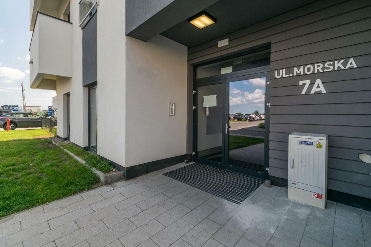 Apartament Aquatower Oliwia & Laura Rekin Реда Екстер'єр фото